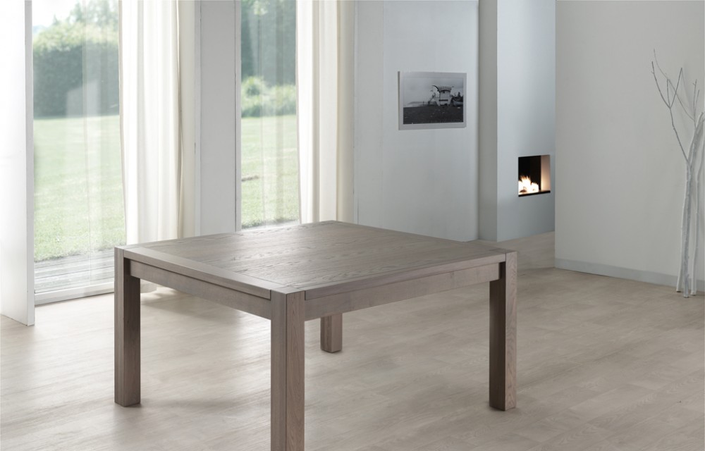 Table carrée 140x140 E18 N°1 fermée (2)